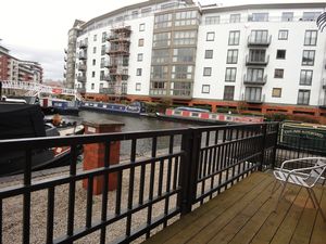decking overlooking the canal - click for photo gallery